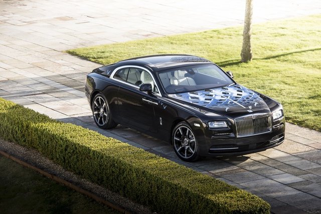 Rolls-Royce подключил известных музыкантов к разработке машин