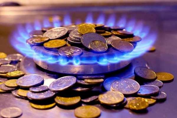 Кабмин с 1 февраля снизил цену на газ для населения