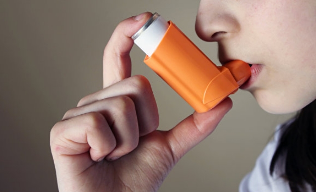 Стало известно почему женщин чаще поражает астма, чем мужчин