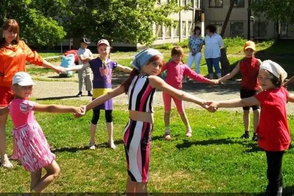 Будут ли действовать при школах в Украине летние детские лагеря