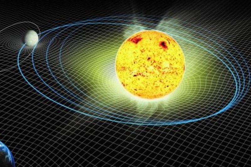 Проверка теории Эйнштейна указала на то, что Солнце постепенно теряет свою массу