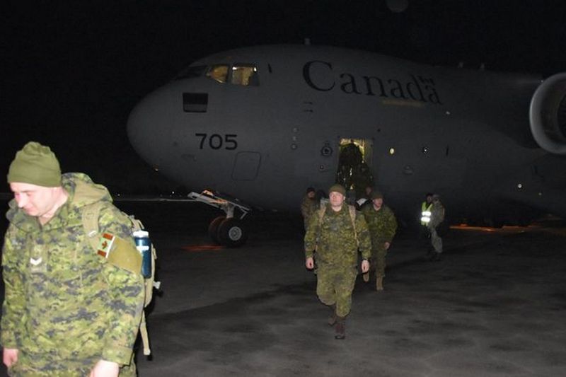 В Украину прибыли 50 канадских военных инструкторов