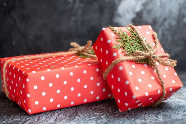 Лучшие подарки на Новый год и Рождество: ГСЧС рекомендует