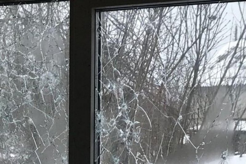 На Киевщине мужчина пытался взорвать троих одноклассников