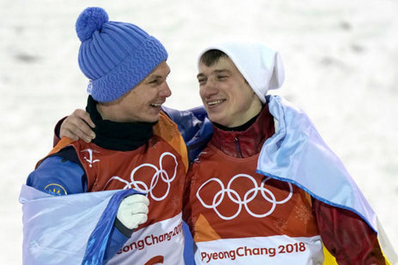 Абраменко заявил, что обернул российского спортсмена украинским флагом 