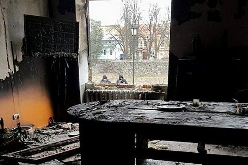 Трех поляков задержали по подозрению в попытке поджога венгерского общества в Ужгороде