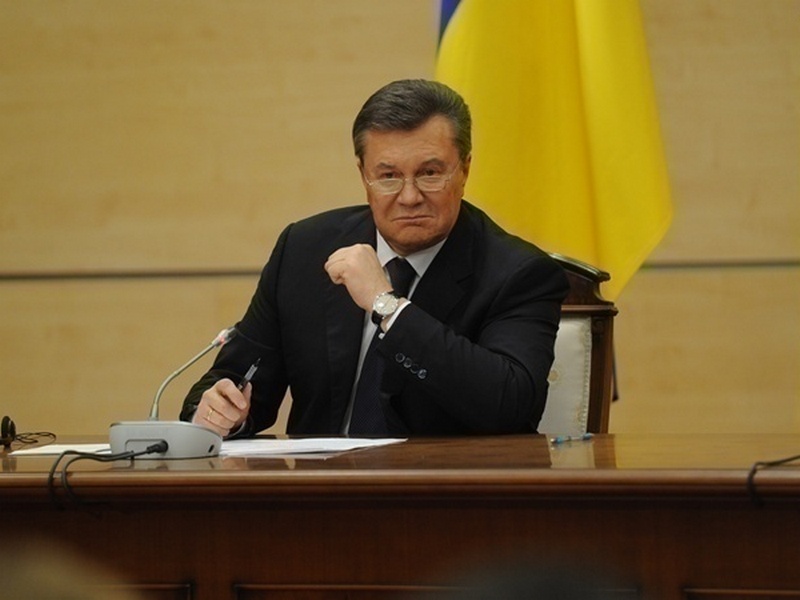 Заседание по делу о госизмене Януковича перенесли из-за неявки адвокатов в 11-й раз