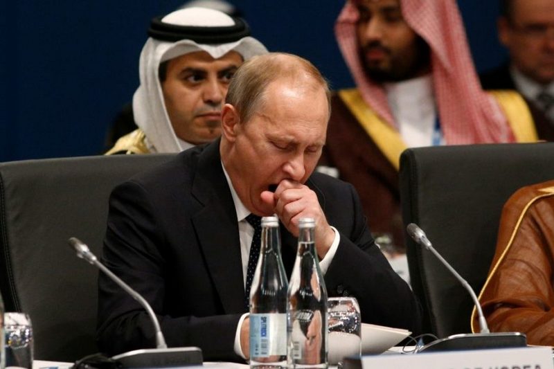 Не смешно: депутат РФ уснул во время шуточек Путина