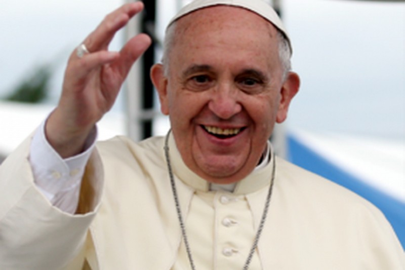 Папа Римский сообщил монахиням, как вести себя в соцсетях