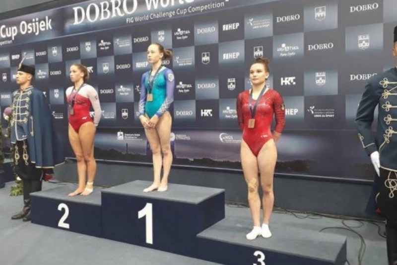 Украинская гимнастка получила сразу три золотых медали