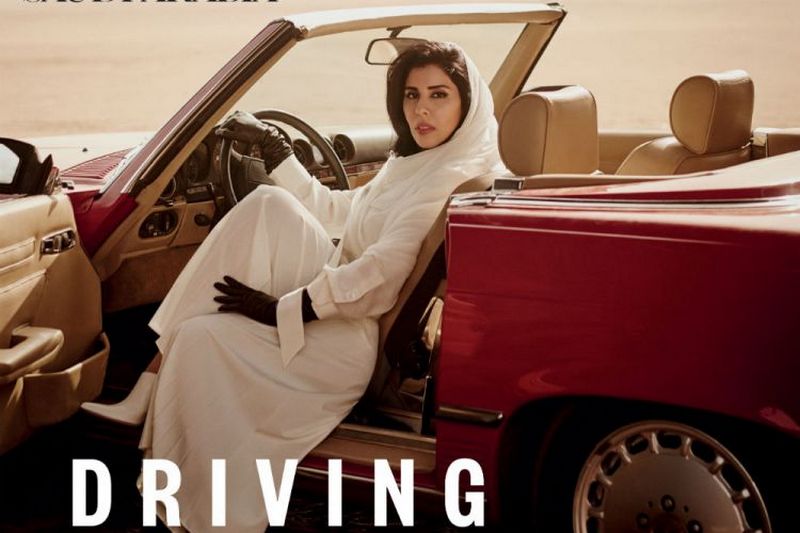 Принцесса Саудовской Аравии за рулем авто украсила обложку Vogue