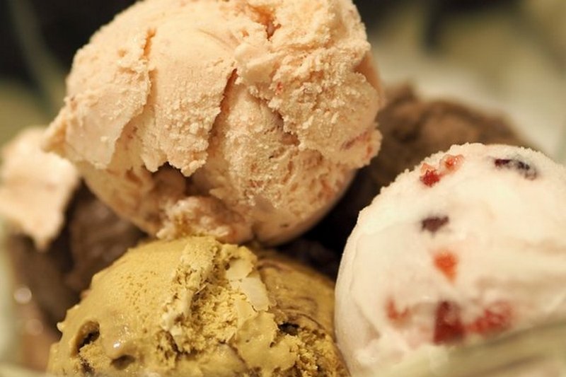 Сладкий яд: какое мороженое нельзя покупать ни в коем случае