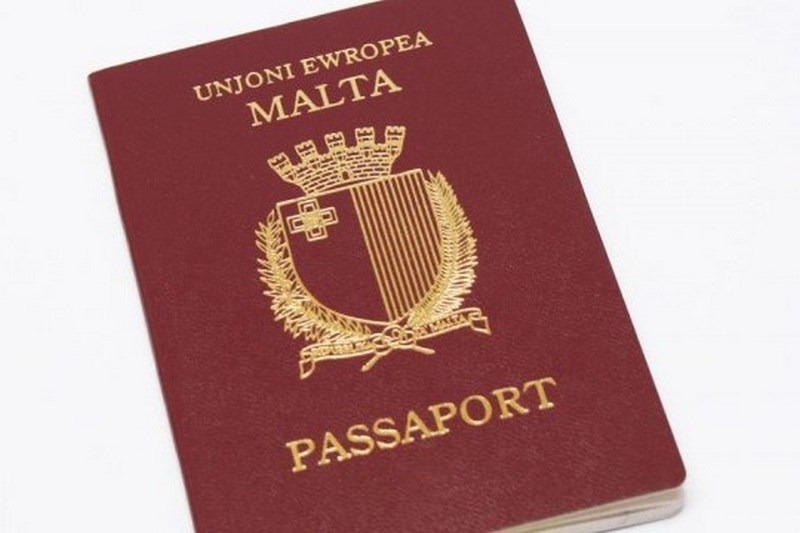 В Евросоюзе хотят ввести новые правила предоставления гражданства