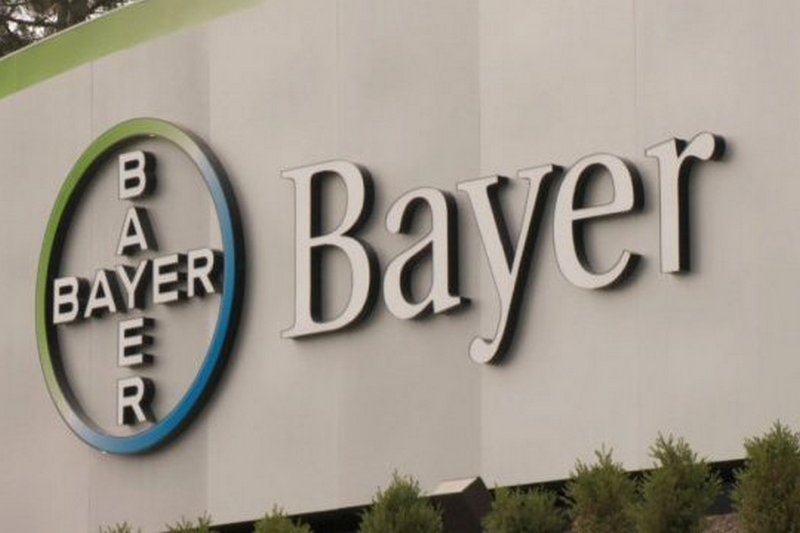 Акции Bayer обвалились на фоне судебного решения по Monsanto