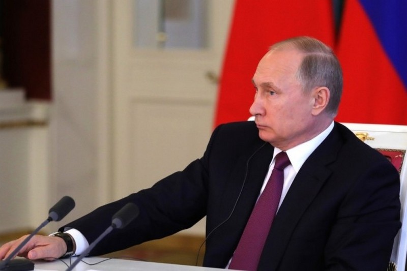 Путин внёс в Госдуму поправки к законопроекту о пенсионном возрасте