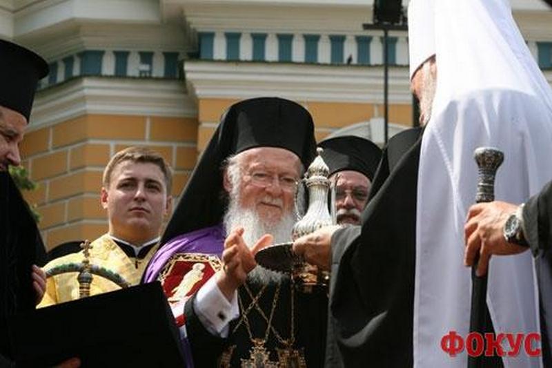 Вселенского патриарха Варфоломея перестанут упоминать в молитвах в храмах Московского патриархата