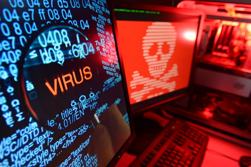 Хакеры запустили новый вирус, который ворует банковские данные