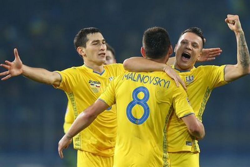 Матч футбольных сборных Украины и Турции перенесли из Днепра в Анталию