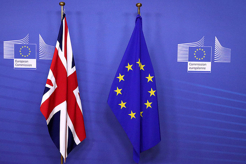 ЕС официально одобрил выход Британии из своего состава