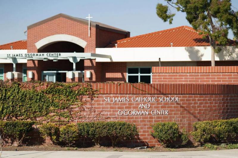 В Калифорния из католической школы две монахини украли 500 тысяч долларов и потратили в свое удовольствие
