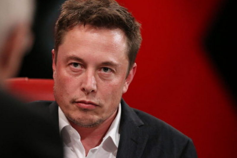 Скандал в Tesla: сотни людей уволились из Илона Маска 