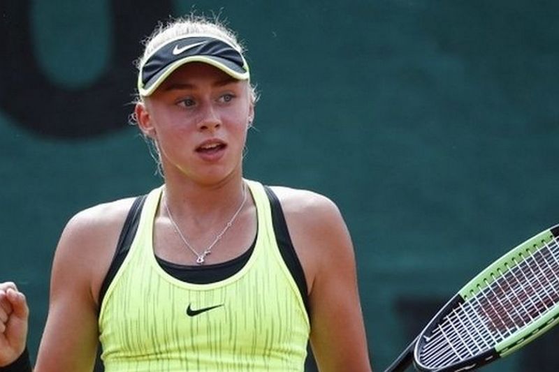 Лопатецкая выиграла престижный теннисный турнир в Гонконге