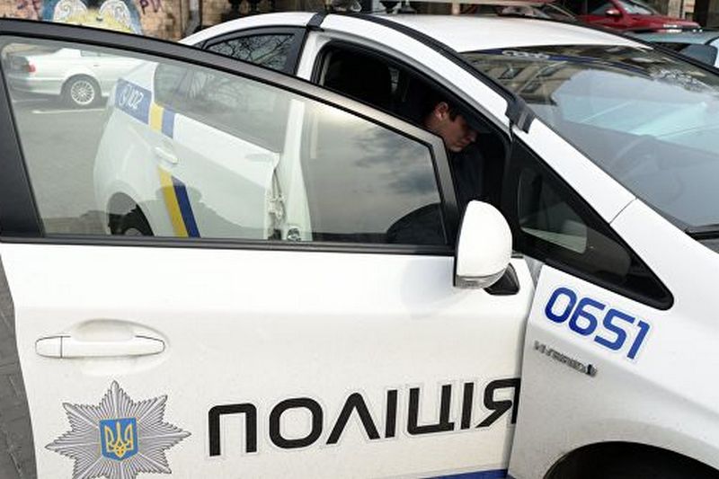 Избили и разгромили авто: в Киеве напали на журналистов