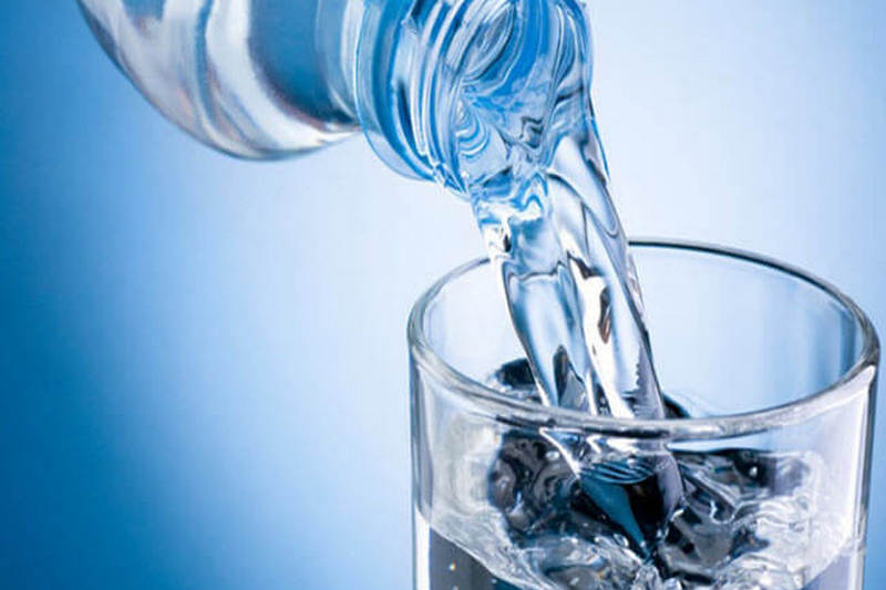 Ученые: очистка воды для питья делает ее опасной