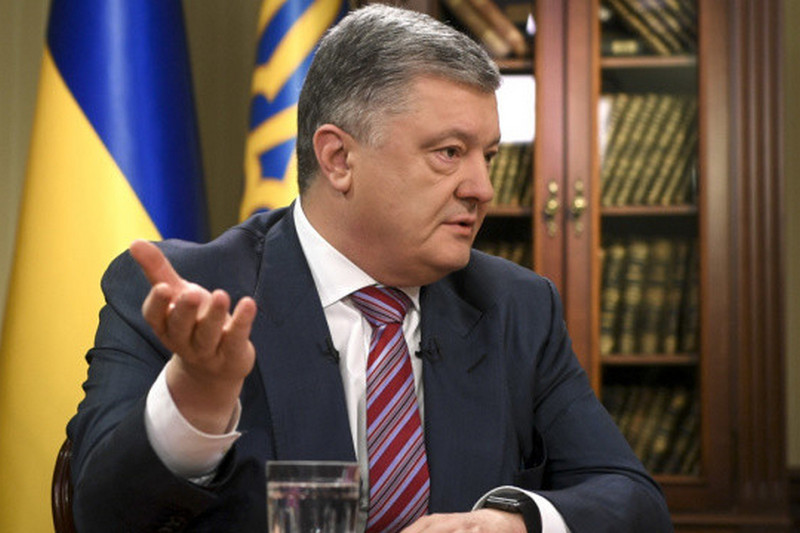 Порошенко подтвердил намерения Украины создавать ракетные вооружения