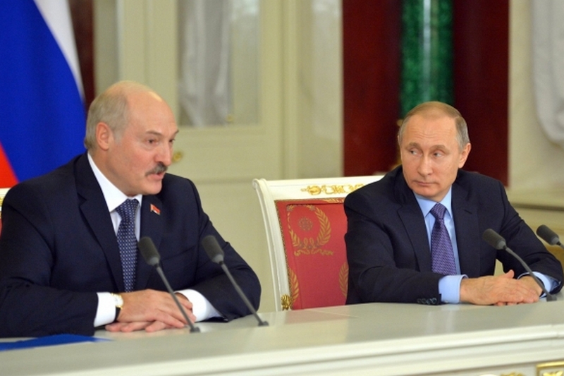 В Беларуси назвали скрытую причину встреч Путина и Лукашенко