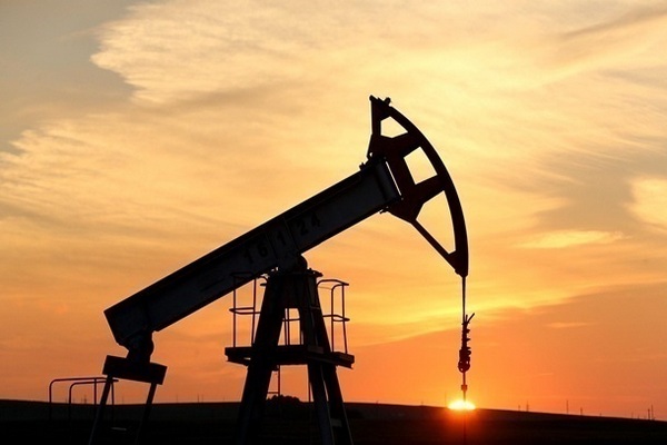 Канада продлевает ограничения на добычу нефти