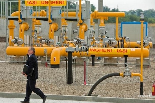 Кабмин поручил поставлять реверсный газ в Молдову без участия Газпрома