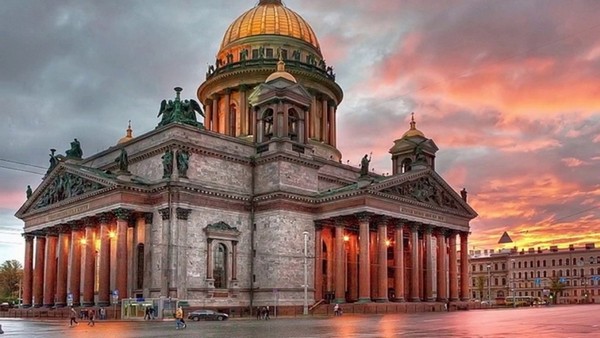 Поездка в Санкт-Петербург группой: организационные моменты