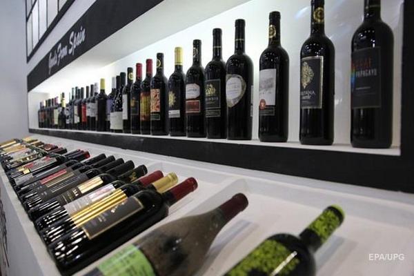 Во Франции неизвестные украли вина на полмиллиона евро