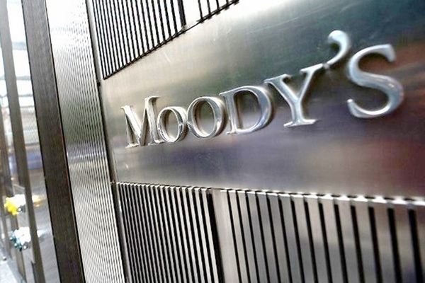 Moody's улучшило прогноз рейтинга Украины