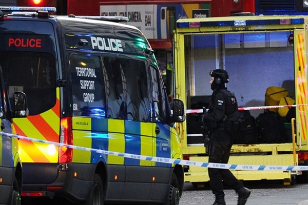 Теракт в Лондоне: один пострадавший скончался