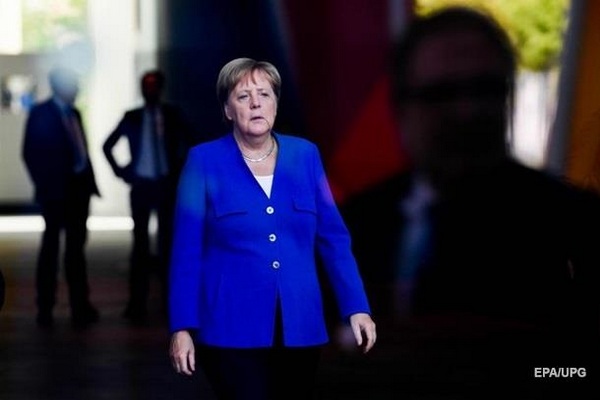 Меркель впервые посетит Освенцим