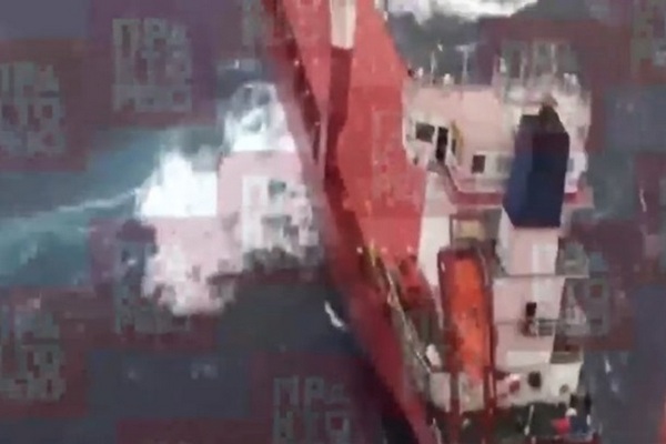 Кораблекрушение у берегов Греции: украинский экипаж спасен