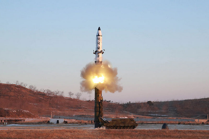 Ядерный мир: Южная Корея ответила на ракетную провокацию КНДР