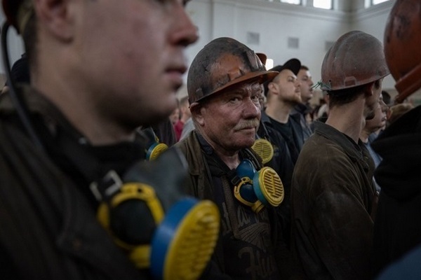 Казначейство перечислило более 300 млн на зарплаты шахтерам