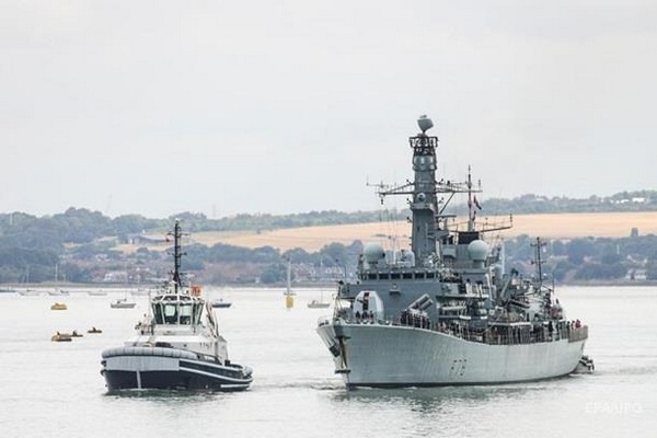 Великобритания снова направит корабли в Ормузский пролив