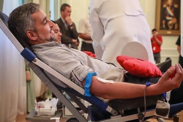 У президента Парагвая диагностировали лихорадку денге