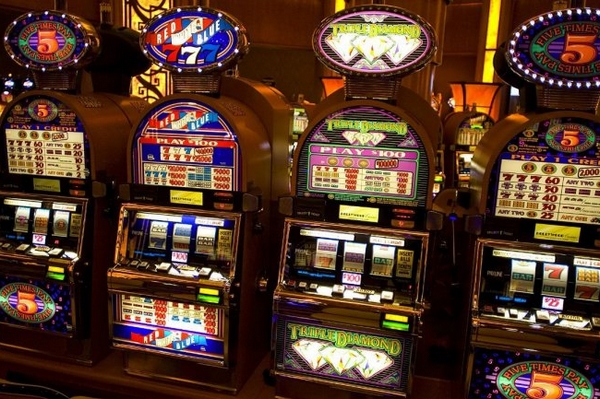 Как начать играть в казино онлайн на деньги?