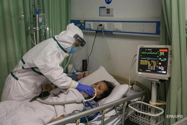 Коронавирус в Китае: число жертв превысило 800