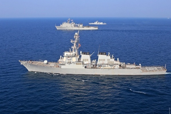 Подлодка Турции зашла в Черное море вместе с эсминцем США