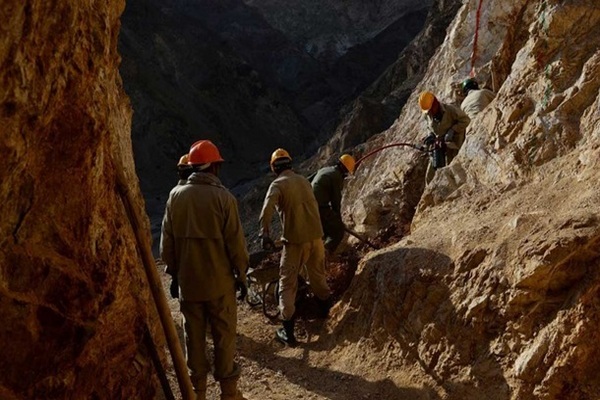 В Афганистан обрушилась шахта - СМИ