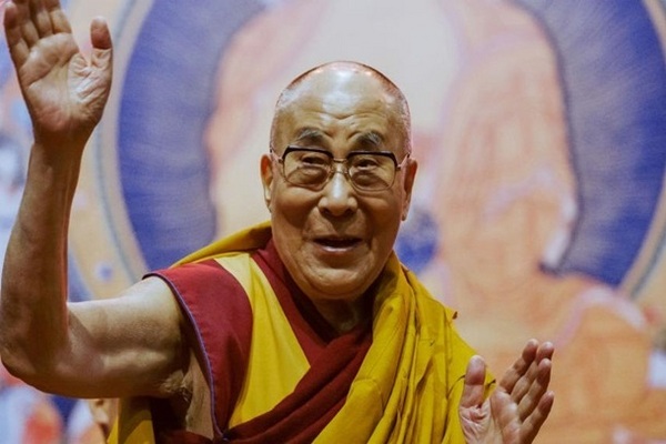 Далай-лама обратится к миру из-за пандемии коронавируса