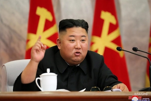 Ким Чен Ын отложил военный план против Юга − СМИ