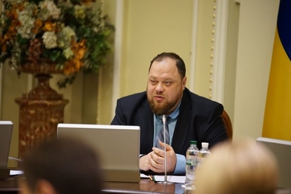 Украинский суд рассматривает дело о кнопкодавстве