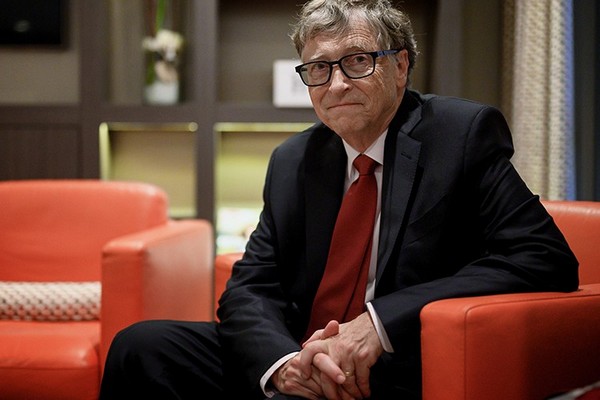 Билл Гейтс спрогнозировал, когда люди перестанут умирать от коронавируса